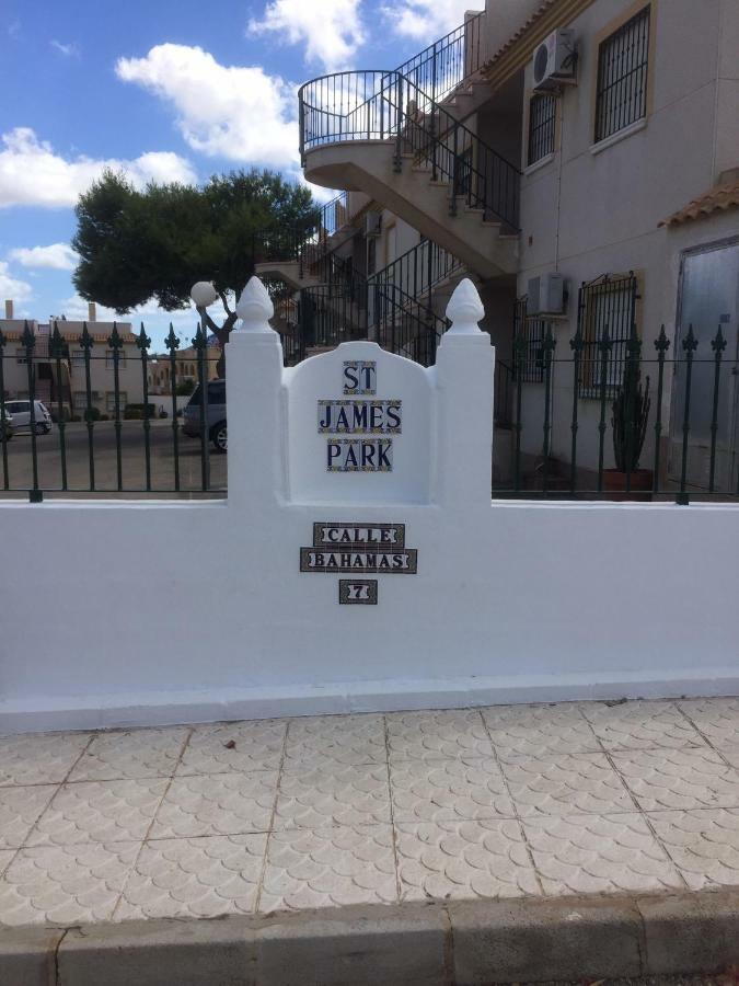 Saint James Park Upstairs Dehesa de Campoamor  Kültér fotó
